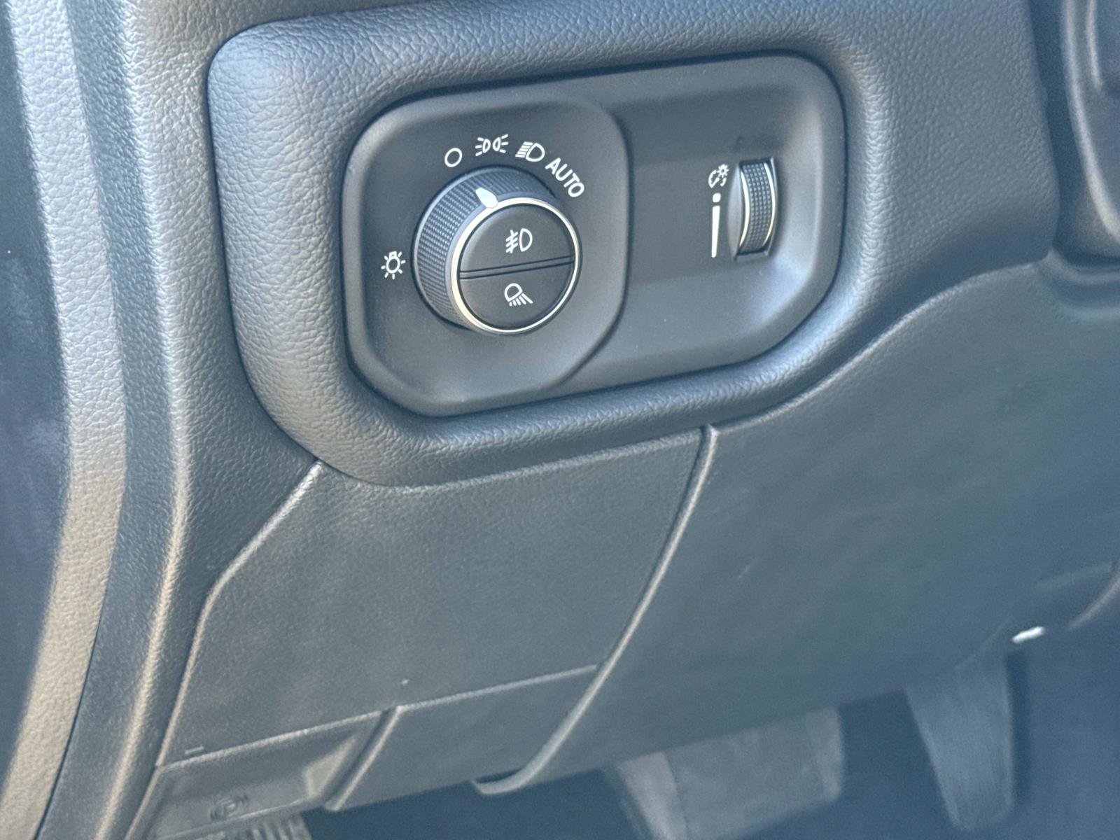 New 2026 RAM 2500 Big Horn AWD/4WD image 26