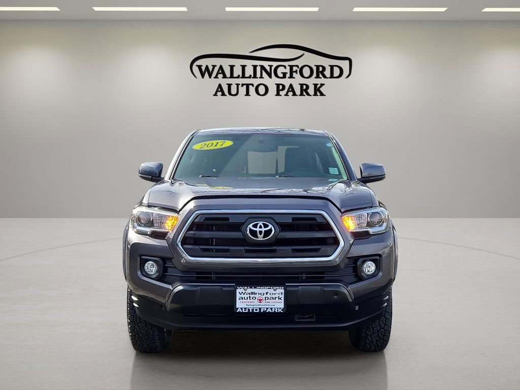 Used 2017 Toyota Tacoma SR5 w/ Tow Package image 2