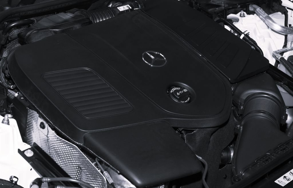 Used 2026 Mercedes-Benz E 350 4MATIC Sedan image 53