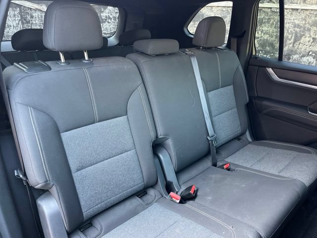 Certified 2025 GMC Acadia Elevation FWD image 19