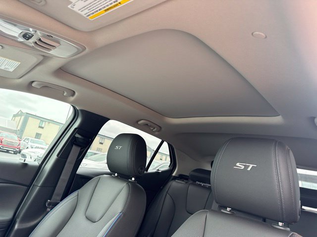 New 2026 Buick Encore GX Sport Touring w/ Comfort Package FWD image 11