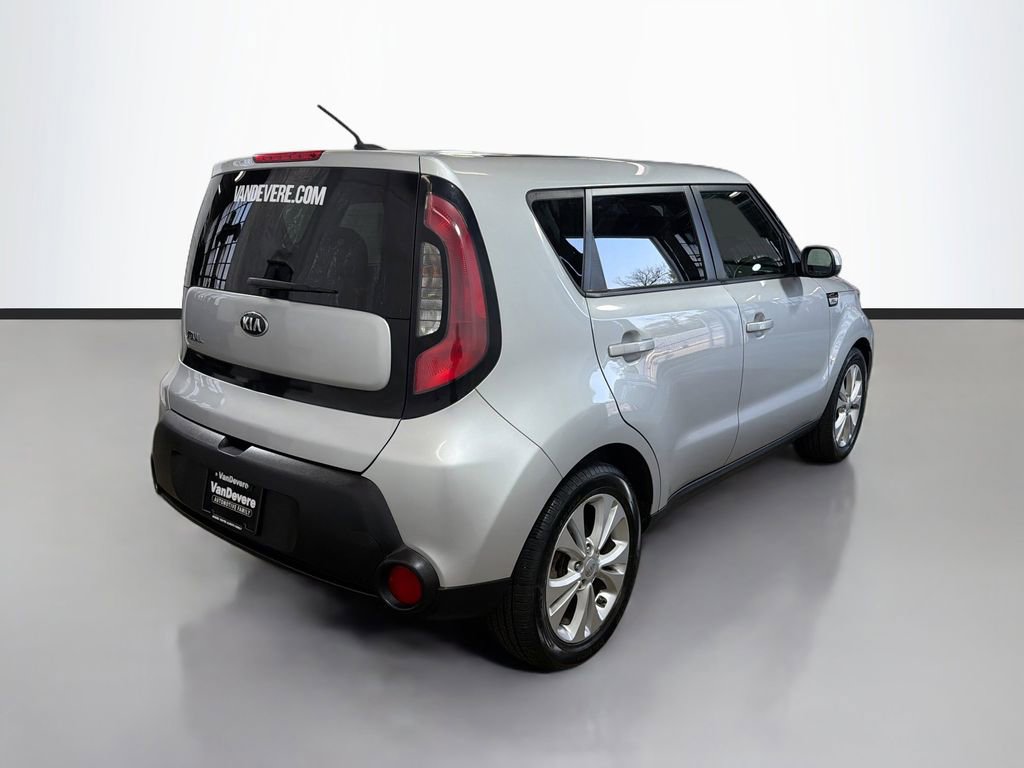 Used 2015 Kia Soul + FWD image 10