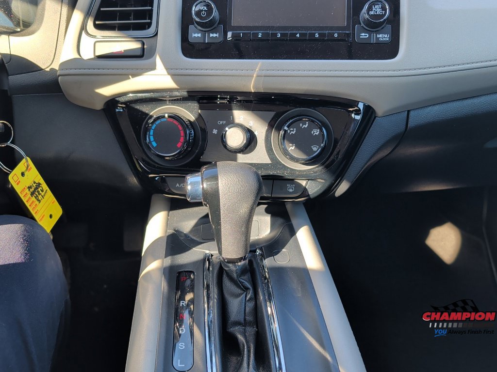 Used 2019 Honda HR-V LX image 19