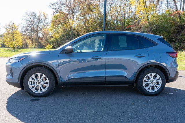 Used 2025 Ford Escape Active w/ Tech Pack #1 image 9