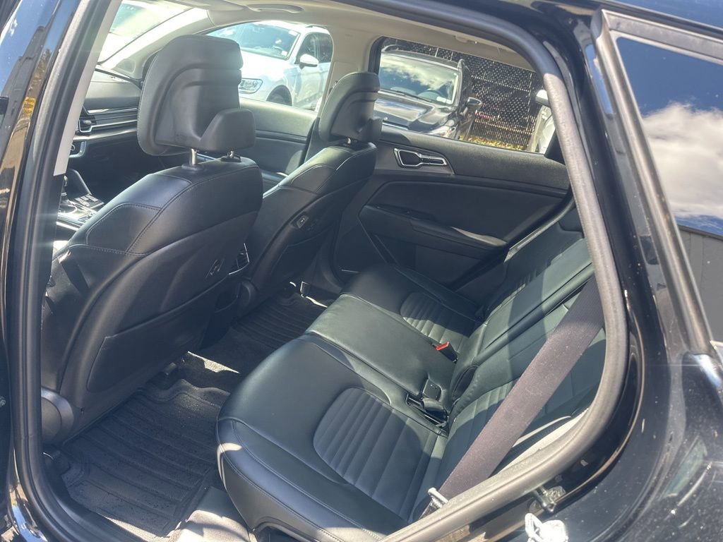 Used 2023 Kia Sportage SX image 23