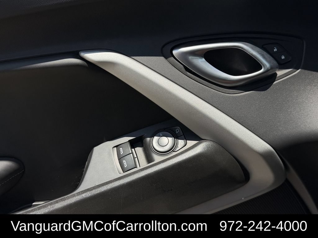 Used 2022 Chevrolet Camaro SS RWD image 25