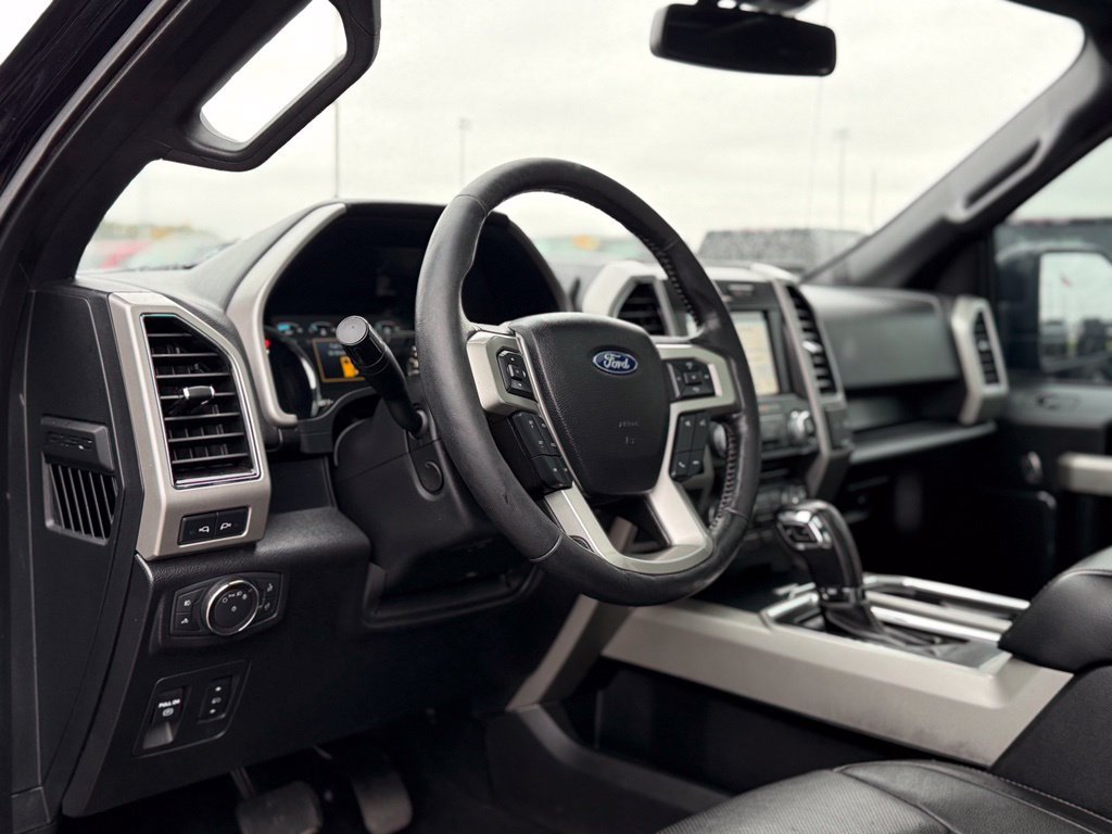 Used 2018 Ford F150 Lariat w/ Equipment Group 502A Luxury AWD/4WD image 11