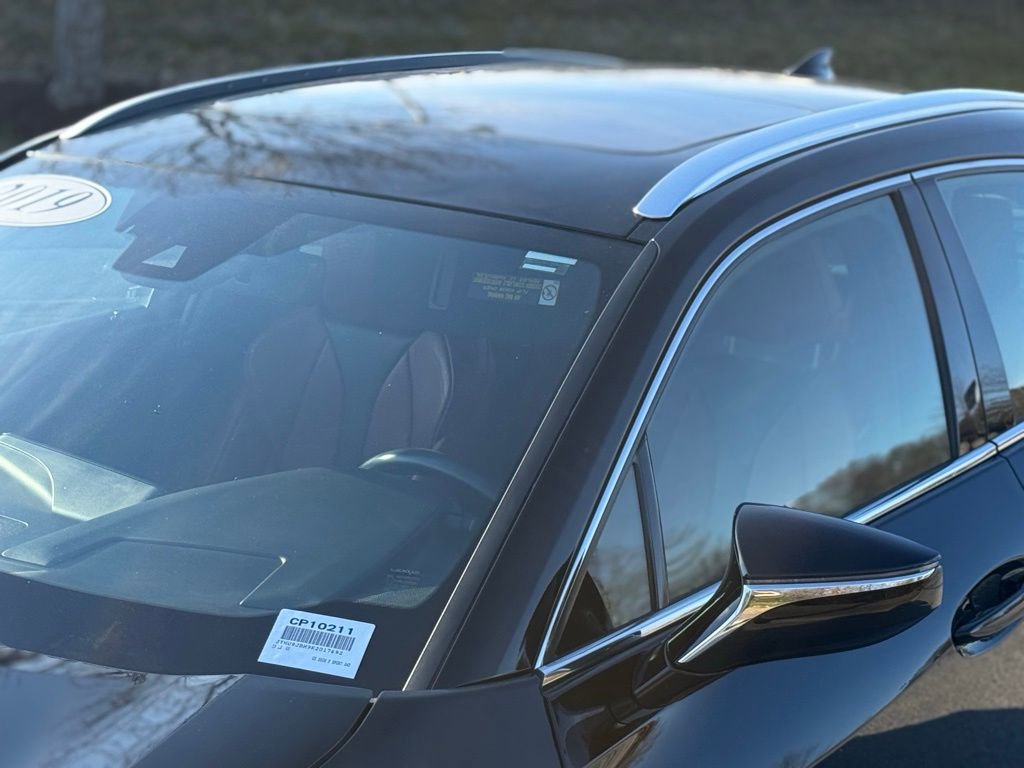 Used 2019 Lexus UX 250h F Sport w/ F Sport Premium Package image 10