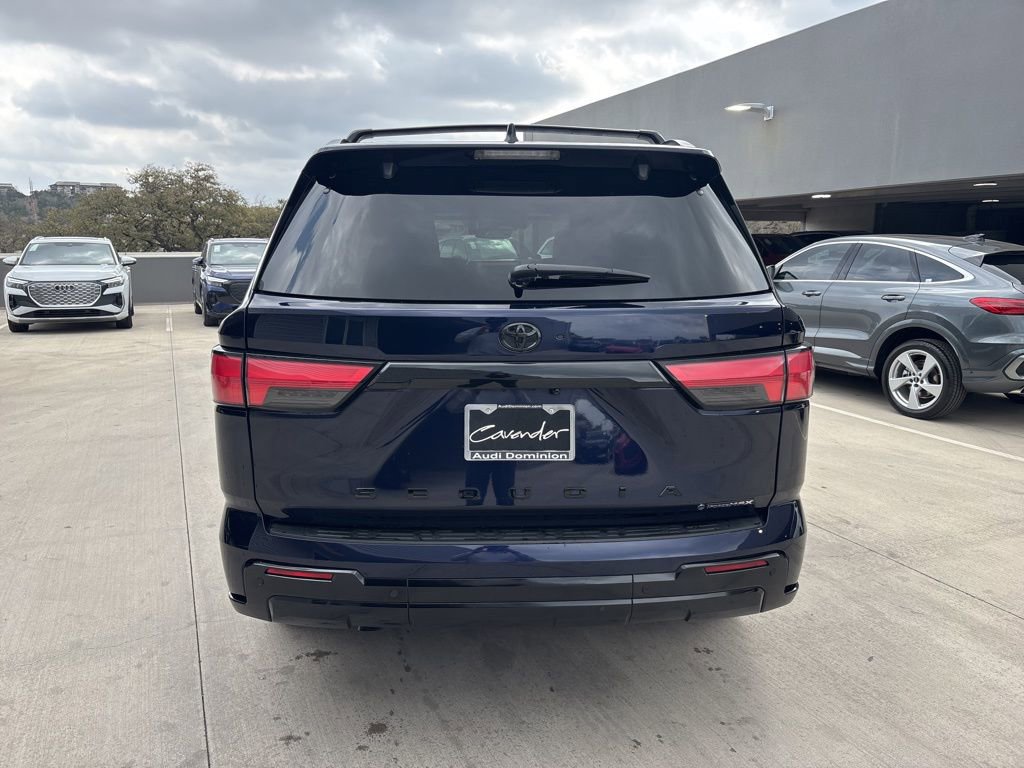 Used 2025 Toyota Sequoia Platinum image 7