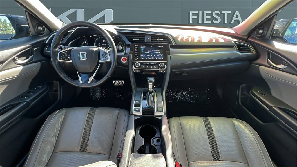Used 2019 Honda Civic Touring image 6