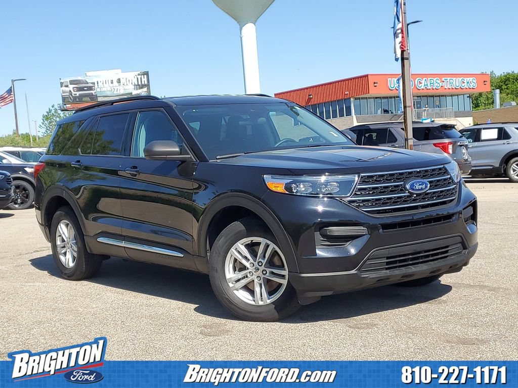 Certified 2024 Ford Explorer XLT AWD/4WD image 1