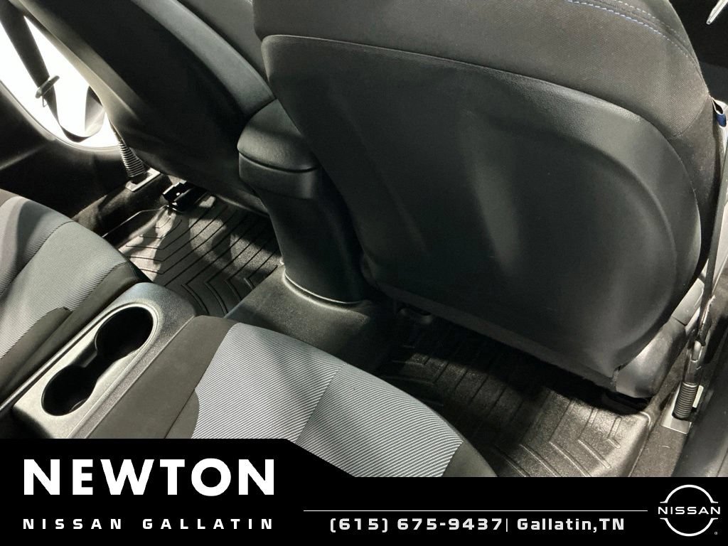 Used 2019 Hyundai Veloster 2.0 FWD image 14
