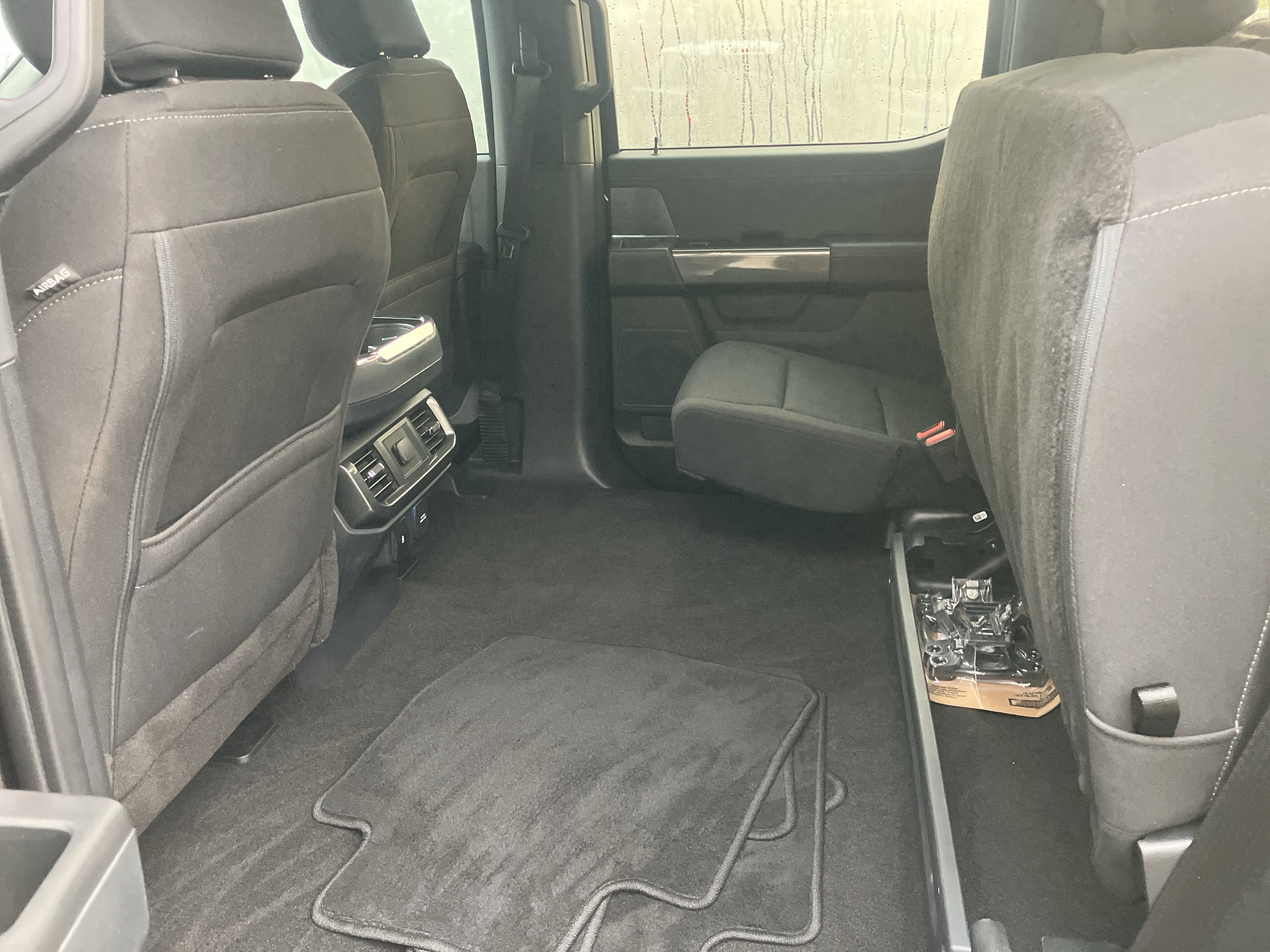 Used 2022 Ford F150 XLT w/ Equipment Group 302A High AWD/4WD image 14
