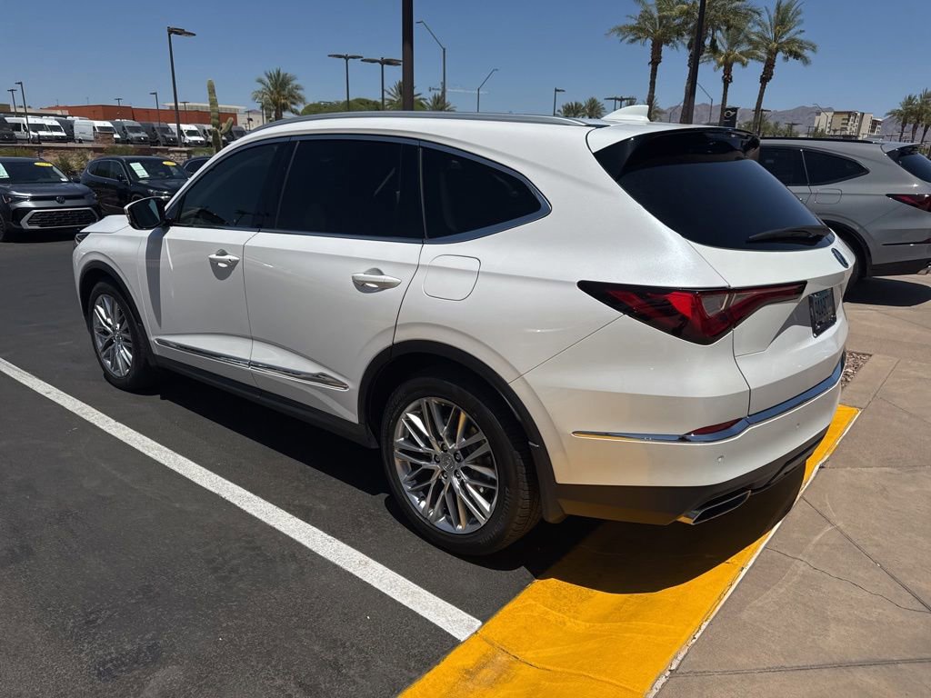 Used 2023 Acura MDX SH-AWD w/ Advance Package image 4