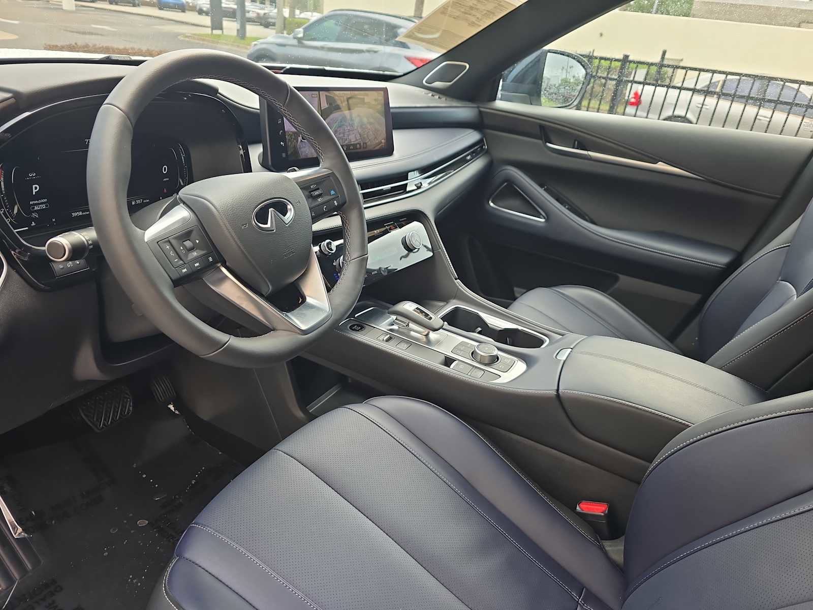 Certified 2026 INFINITI QX60 Sport w/ Dark Cargo Package image 19