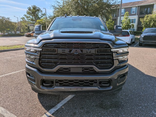 New 2026 RAM 2500 Laramie AWD/4WD image 9