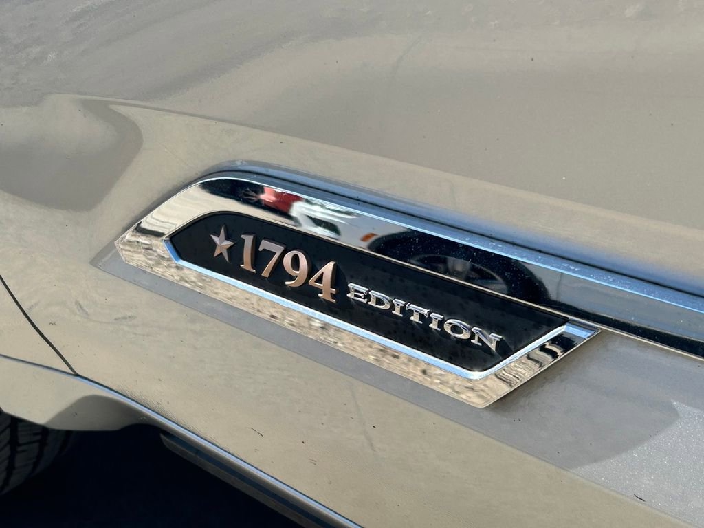 Used 2022 Toyota Tundra 1794 Edition image 15