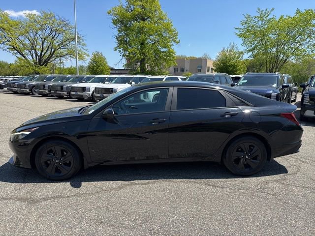 Certified 2023 Hyundai Elantra SEL FWD image 17