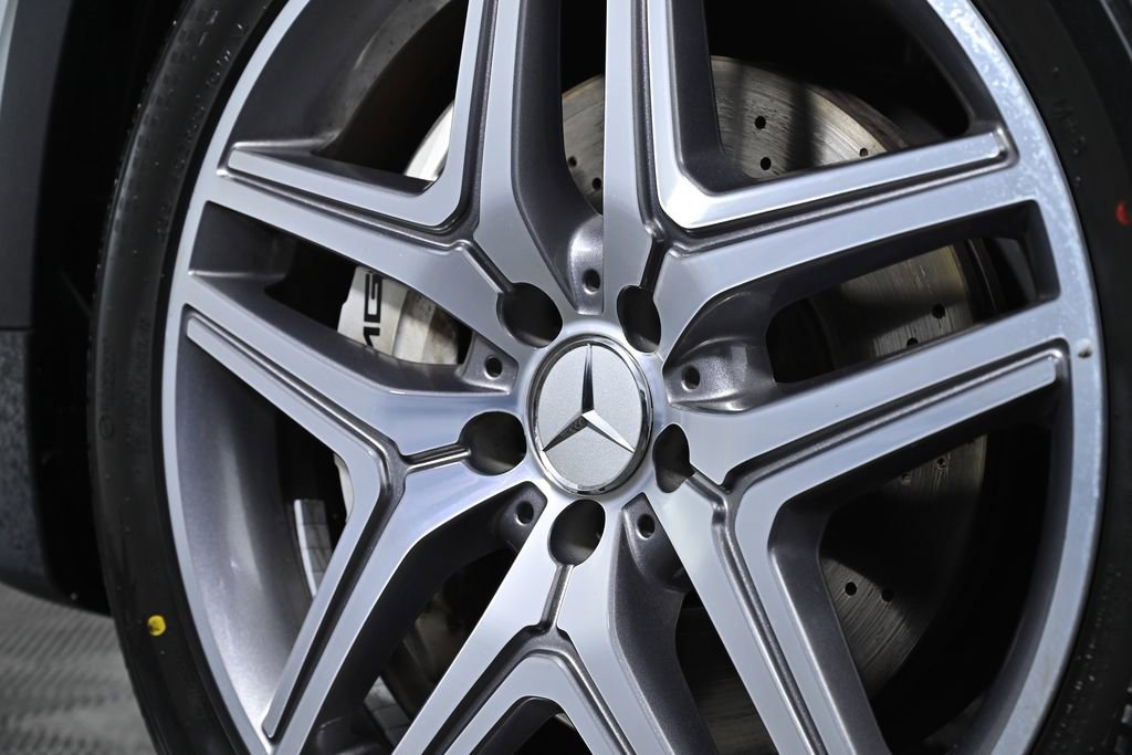 Used 2022 Mercedes-Benz GLB 35 AMG 4MATIC image 40