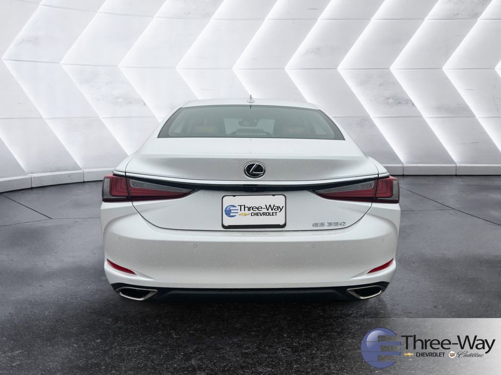 Used 2025 Lexus ES 350 w/ Premium Package image 4