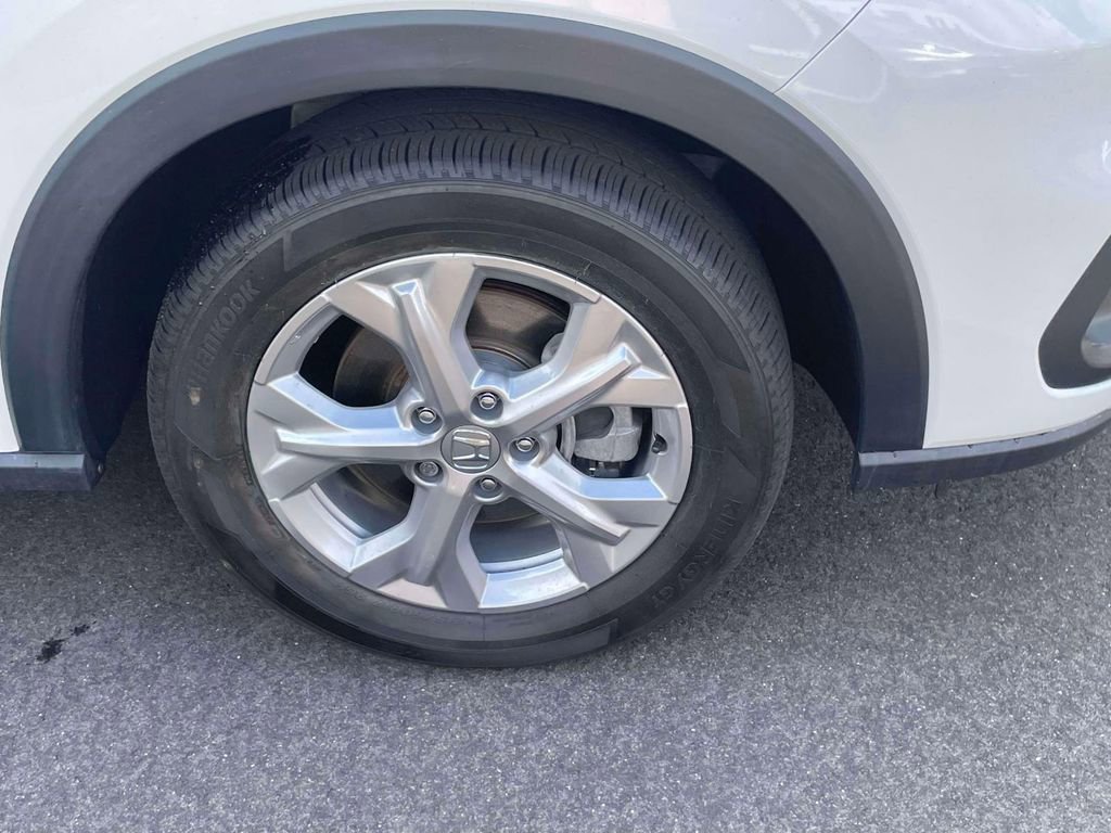 Certified 2024 Honda HR-V LX image 7
