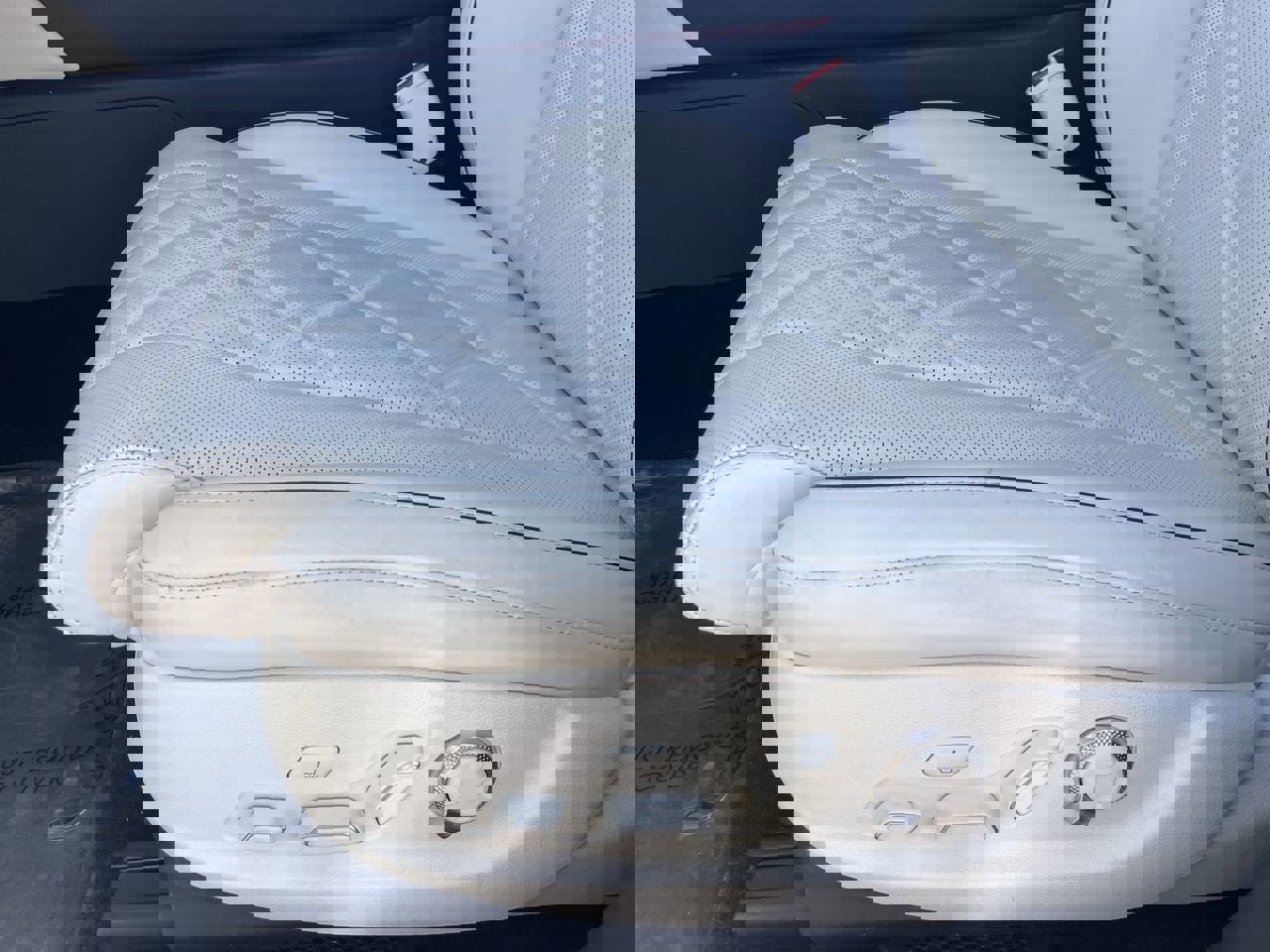 Used 2025 Genesis GV80 3.5T Prestige image 19