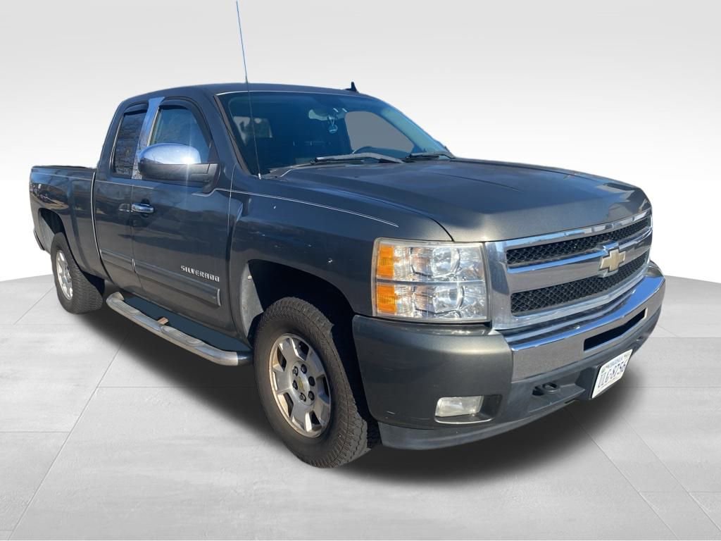 Used 2011 Chevrolet Silverado 1500 LT w/ All-Star Edition image 9