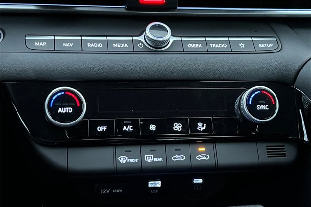 New 2024 Hyundai Elantra Blue image 20