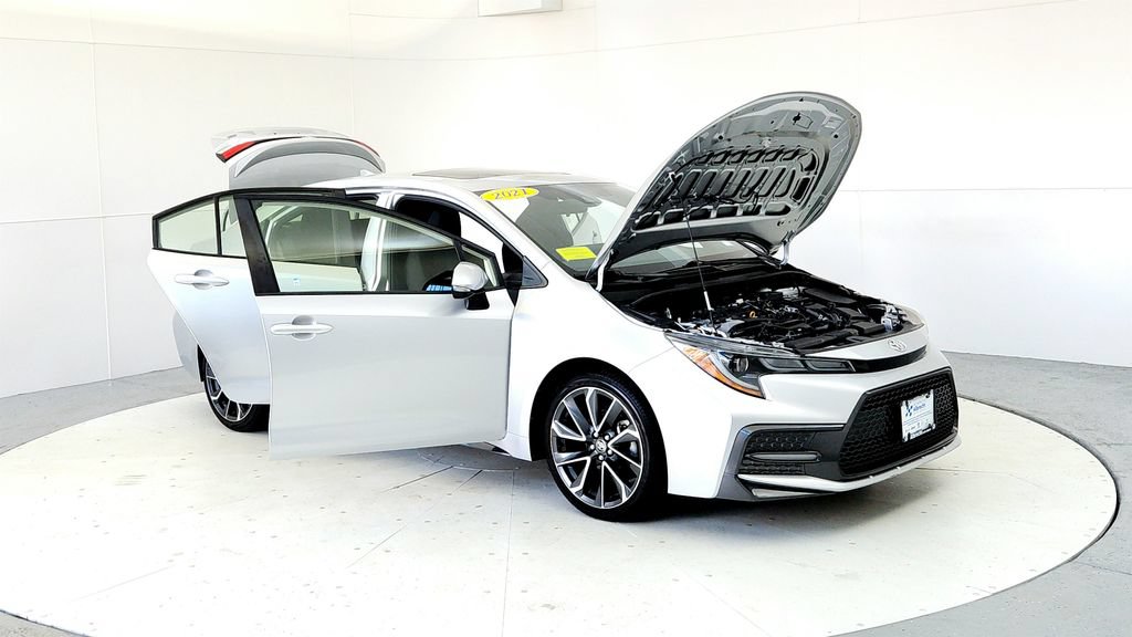 Certified 2021 Toyota Corolla SE w/ SE Premium Package FWD image 12