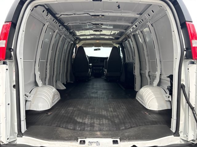 Certified 2024 Chevrolet Express 3500 Extended w/ Driver Convenience Package RWD image 13