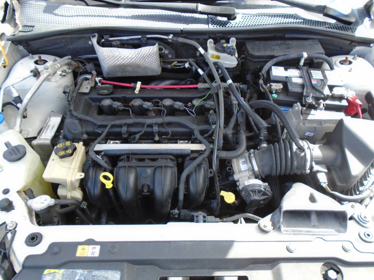 Used 2009 Ford Focus SE FWD image 17