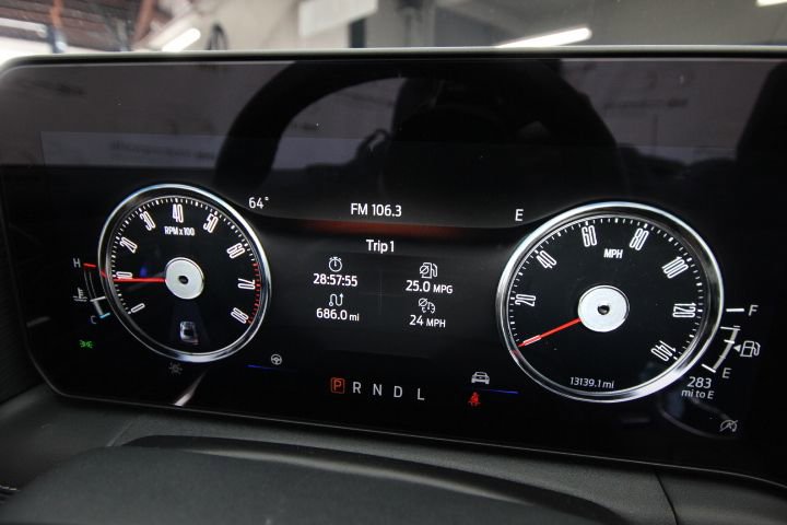 Used 2025 Ford Mustang Premium image 23