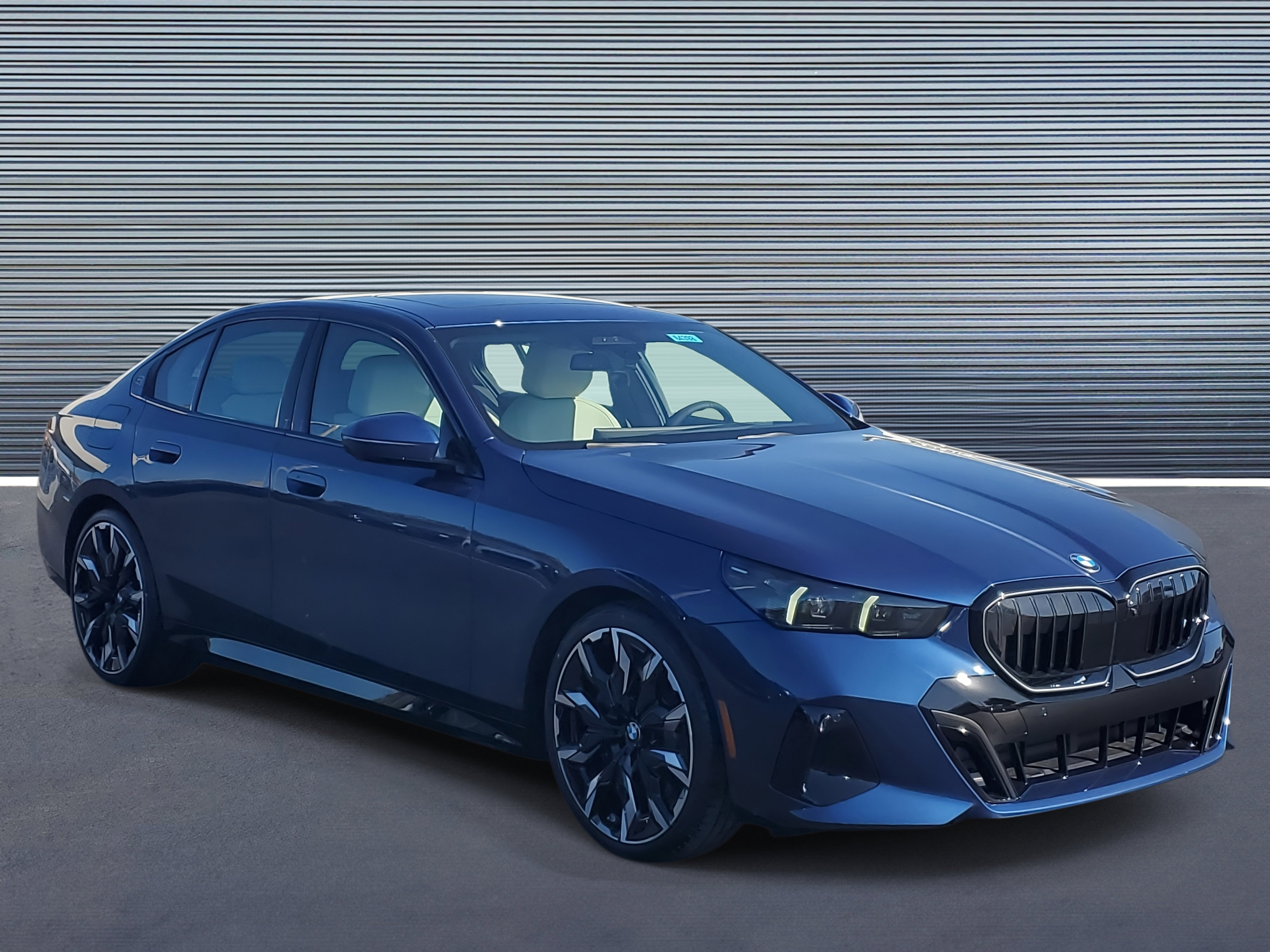 New 2026 BMW 540i xDrive w/ M Sport Package image 2