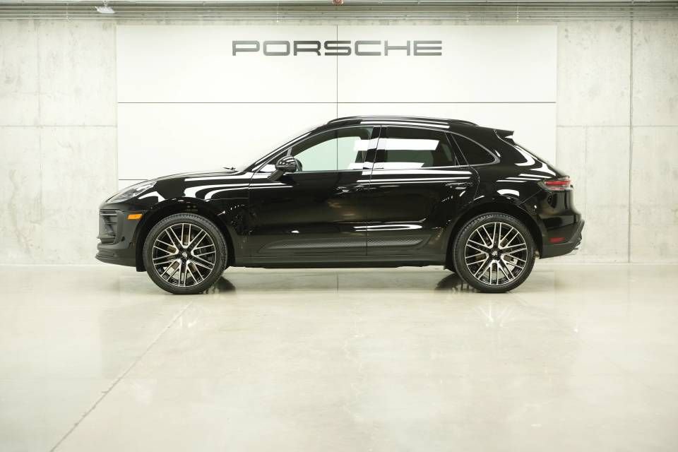 New 2026 Porsche Macan AWD/4WD image 2