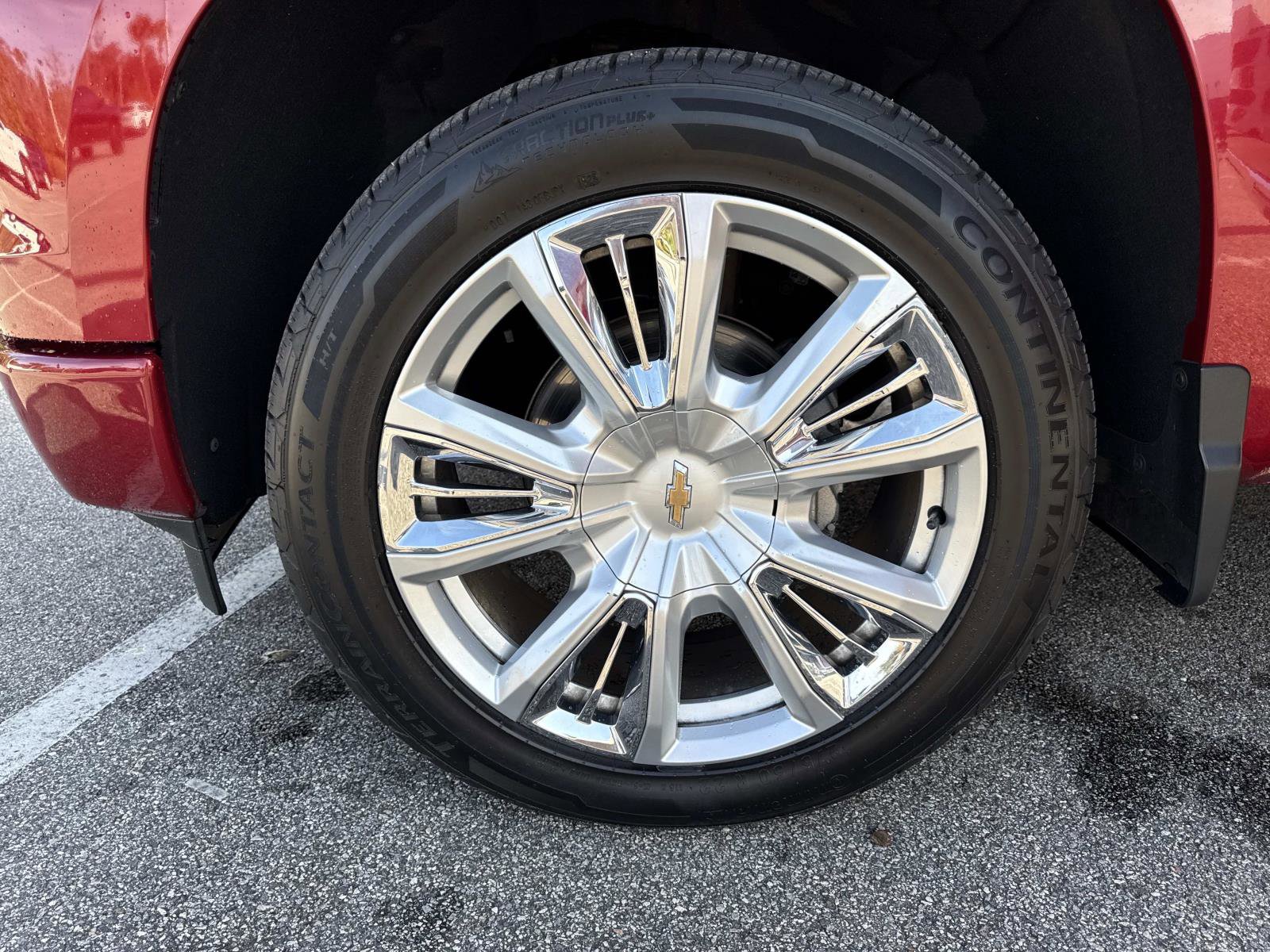 Used 2022 Chevrolet Silverado 1500 High Country w/ High Country Premium Package image 35