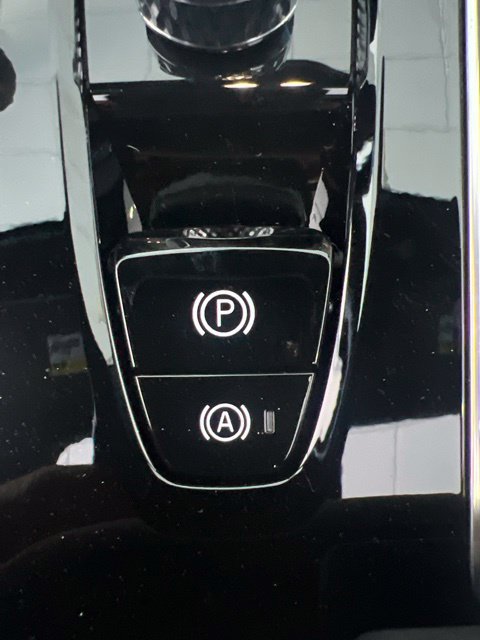 New 2026 Volvo XC90 T8 Plus w/ Protection Package AWD/4WD image 14