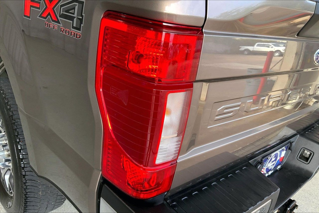 Used 2022 Ford F350 Lariat w/ Lariat Ultimate Package AWD/4WD image 29