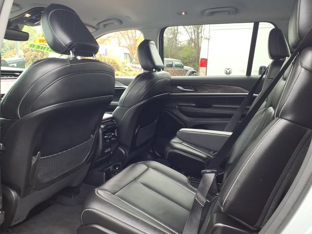 Certified 2023 Jeep Grand Cherokee L Limited AWD/4WD image 25
