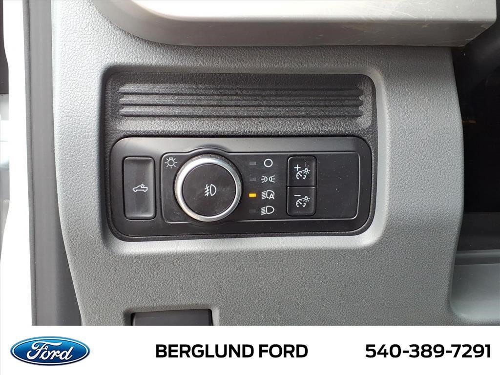 Used 2023 Ford F250 XL w/ 360-Degree Camera Package AWD/4WD image 18