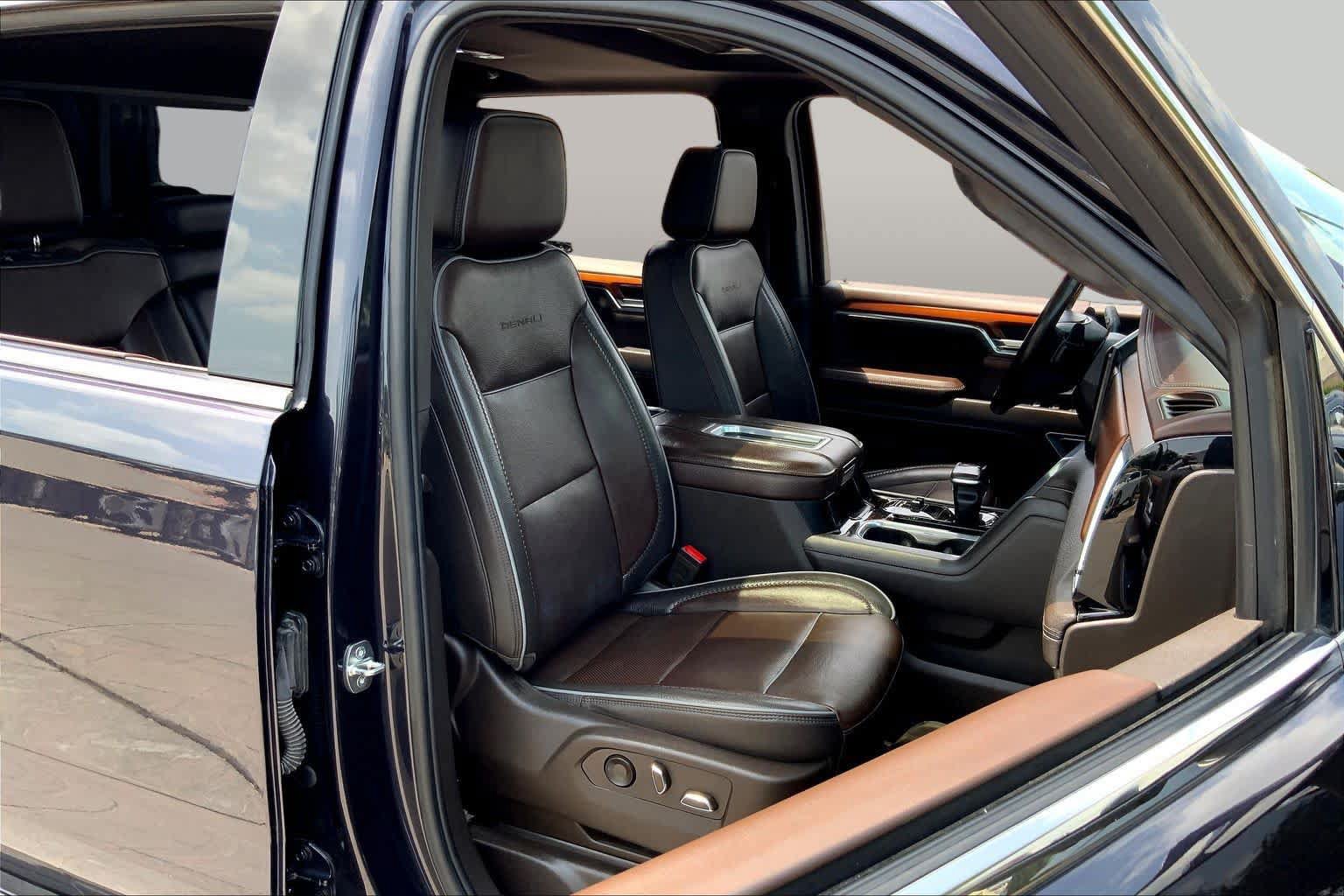 Used 2022 GMC Sierra 1500 Denali AWD/4WD image 9