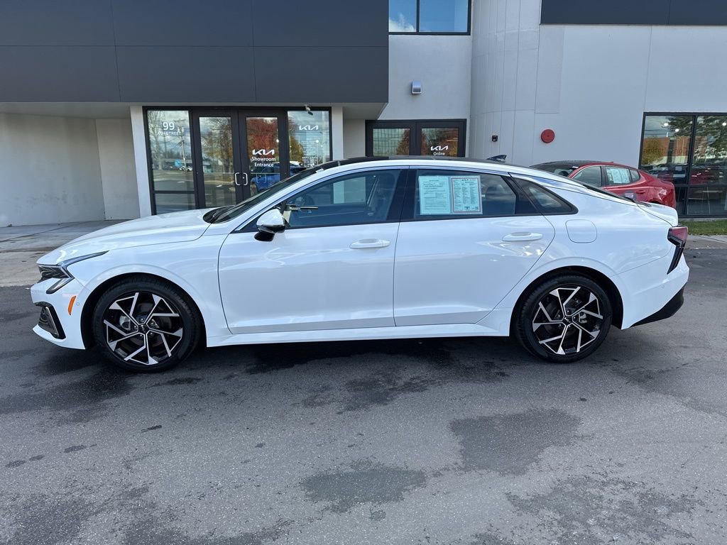 Used 2025 Kia K5 EX image 2