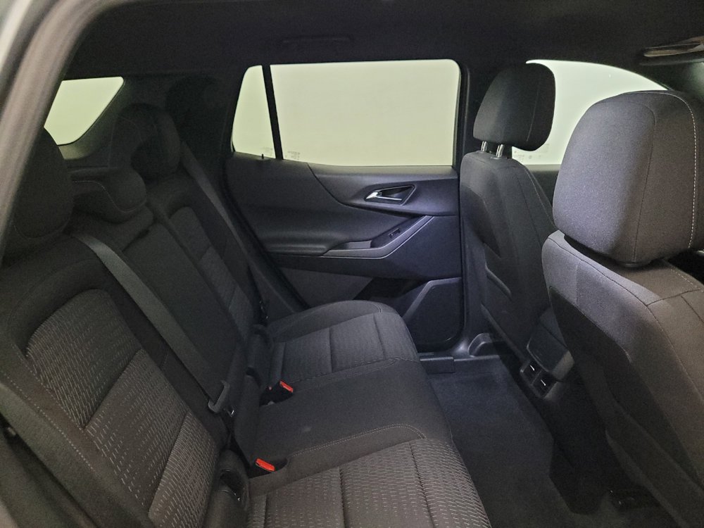 Used 2025 Chevrolet Equinox LT FWD image 19