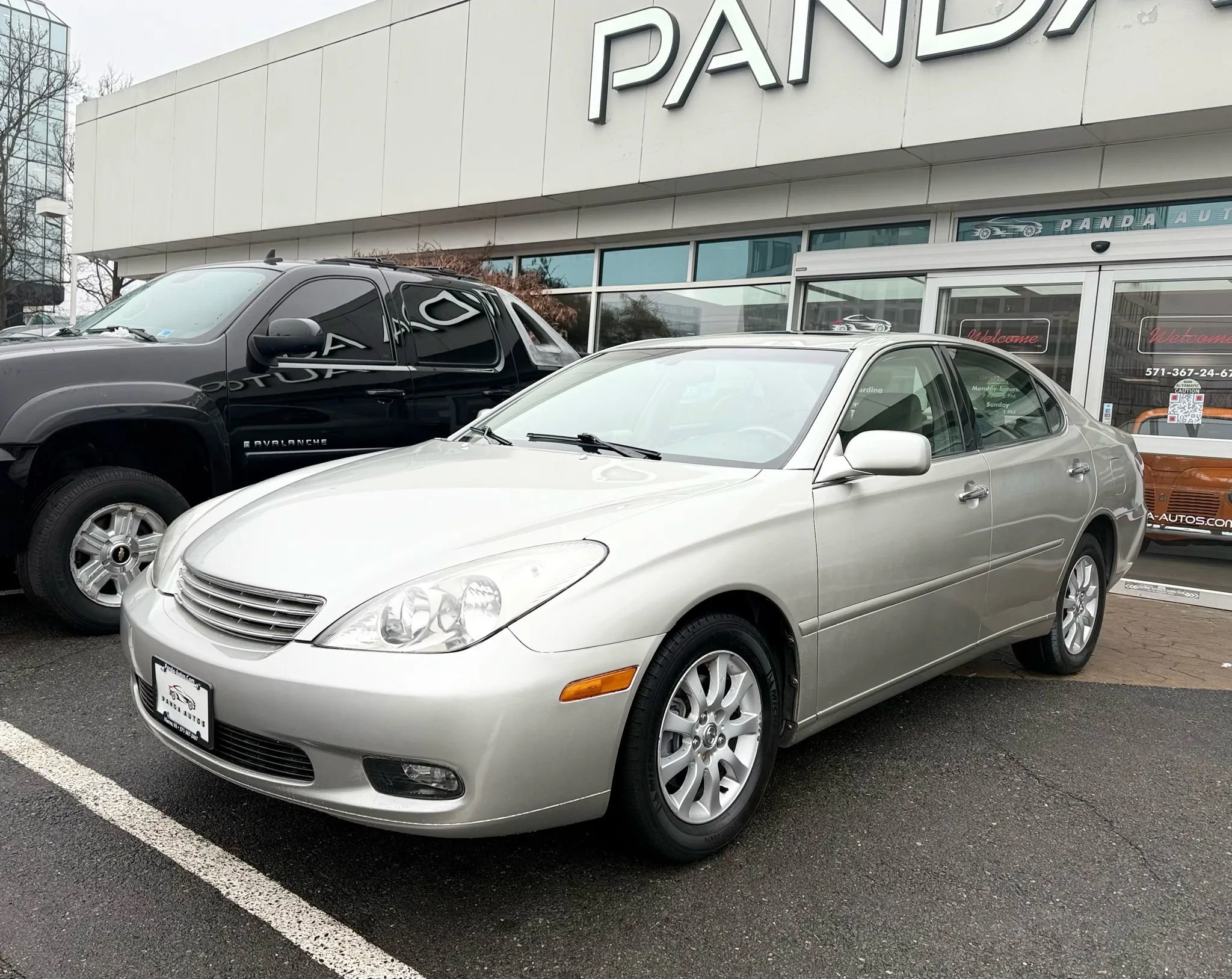 Used 2003 Lexus ES 330 image 3