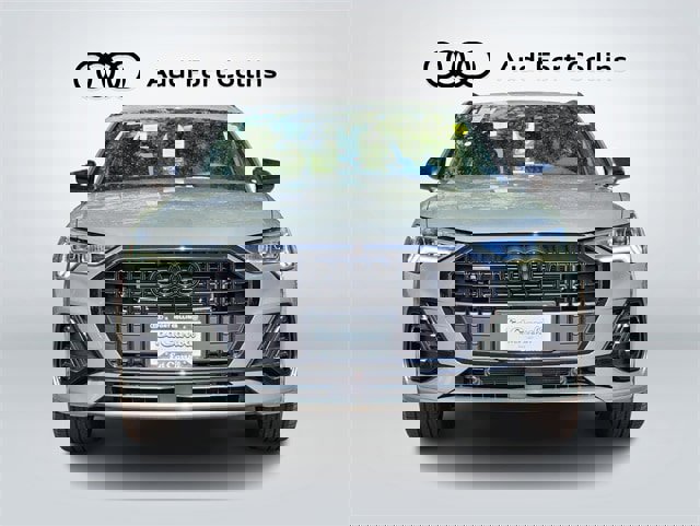 New 2025 Audi Q3 2.0T Premium image 2