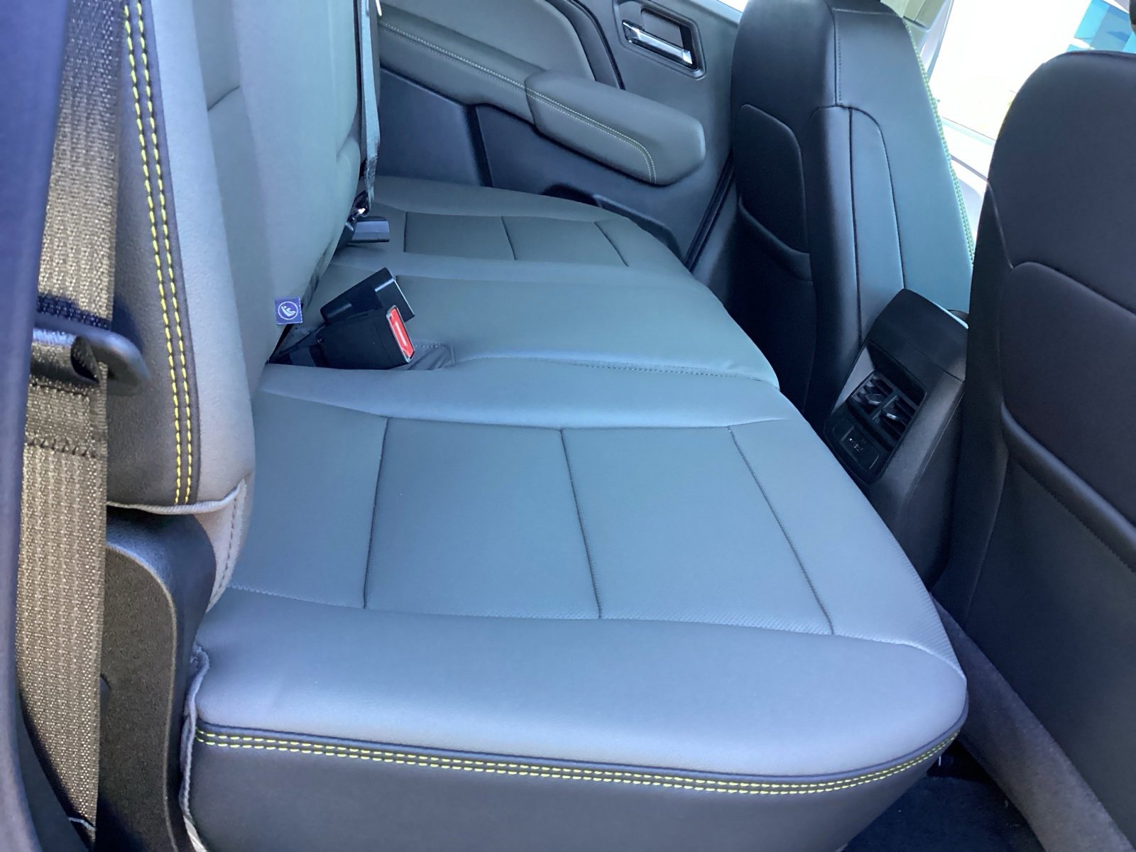 New 2026 Chevrolet Colorado ZR2 w/ ZR2 Bison Edition image 21