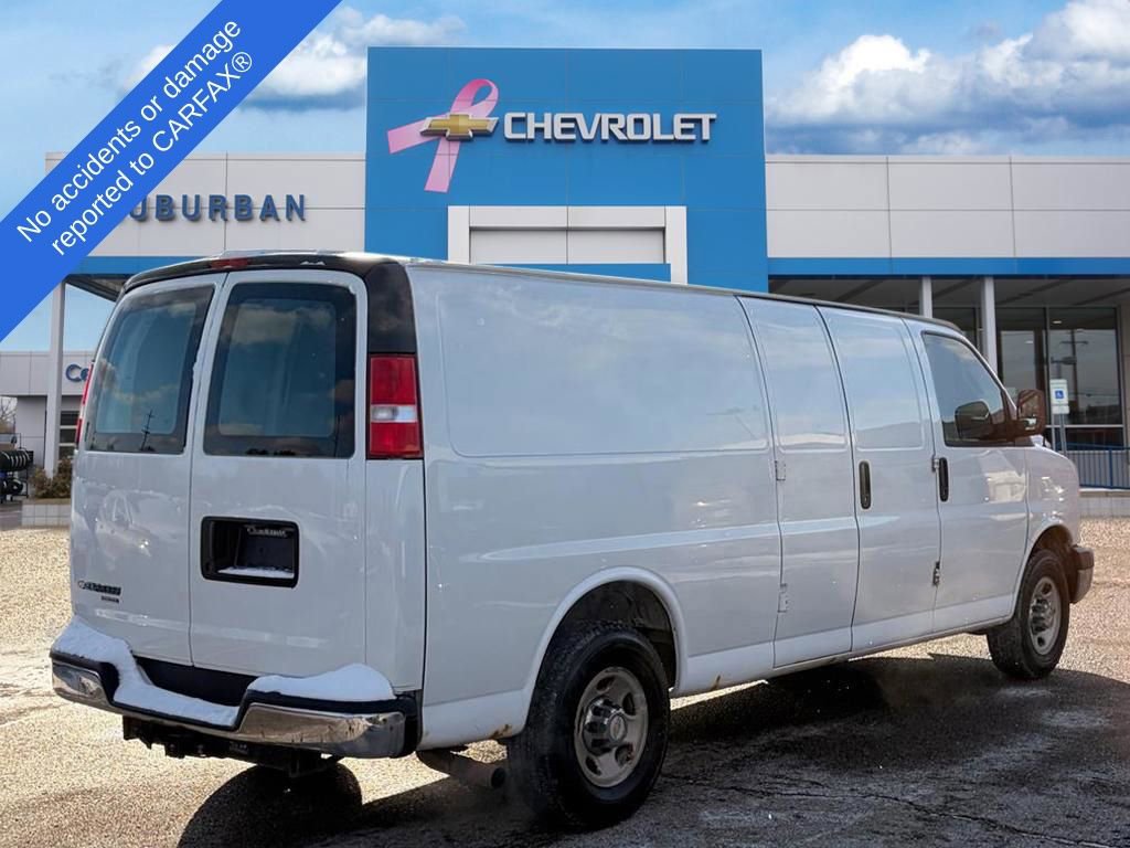Used 2016 Chevrolet Express 2500 Extended image 5