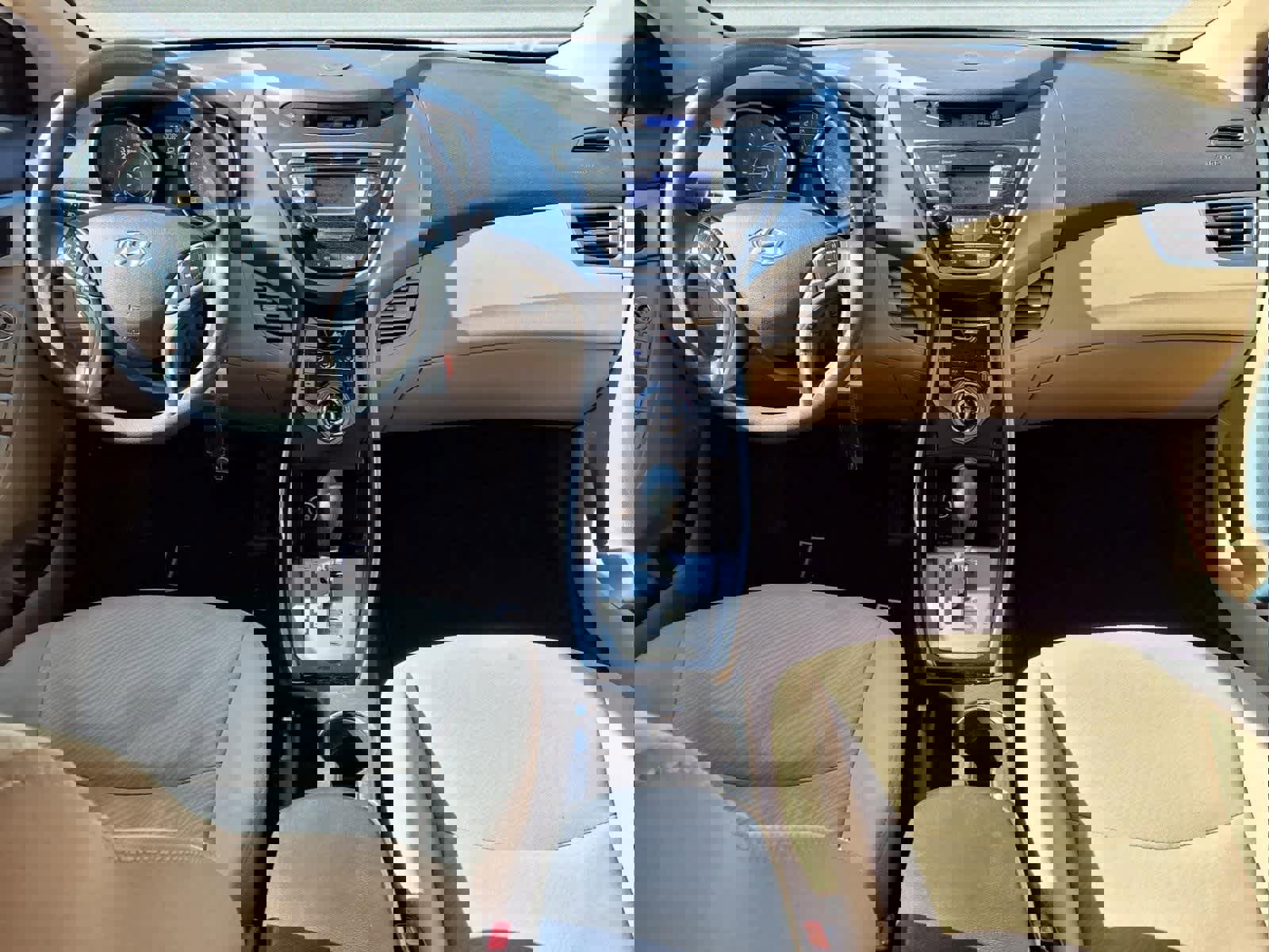 Used 2013 Hyundai Elantra GLS w/ Preferred Pkg FWD image 9