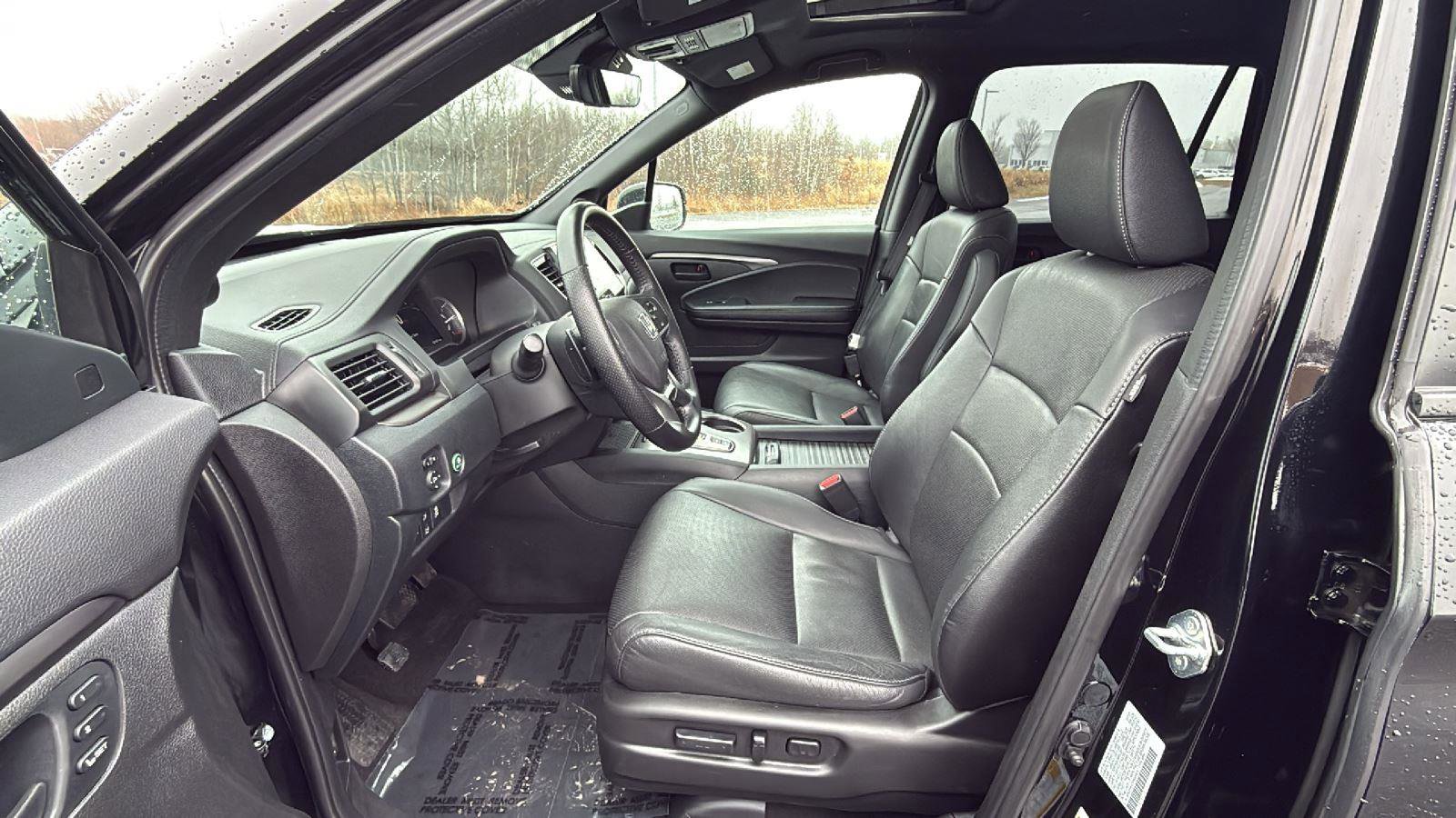 Used 2023 Honda Passport EX-L image 26