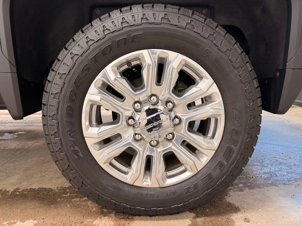 Used 2023 GMC Sierra 2500 Denali AWD/4WD image 14