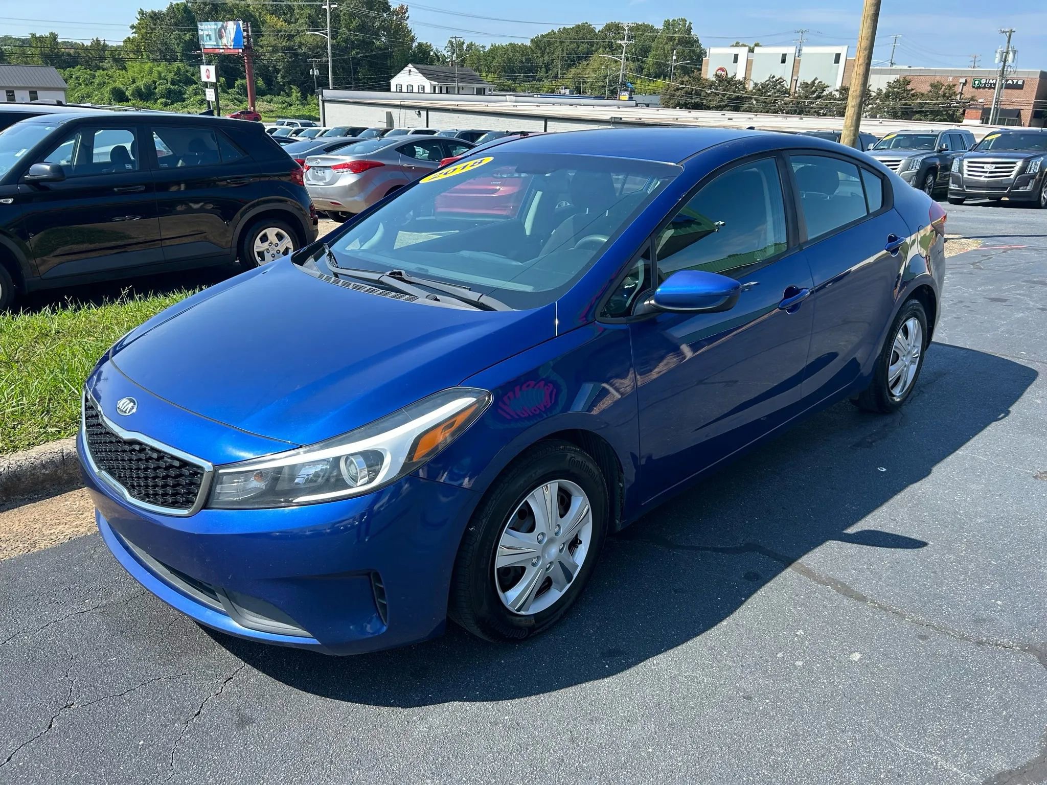 Used 2018 Kia Forte LX w/ LX Rear Camera Package image 3